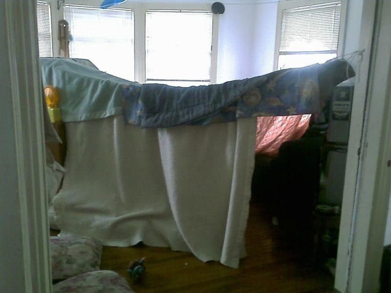 build a fort