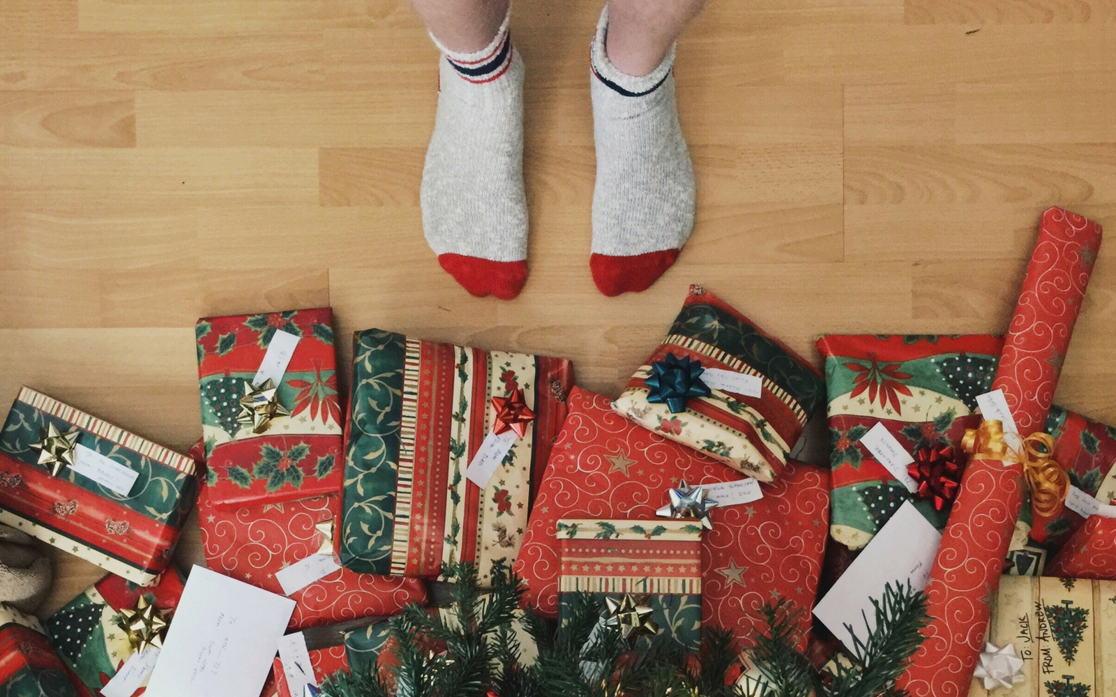 Christmas Shopping Made Easy - The Grown Up Edition (+ SUPERCAR EVENT GIVEAWAY!)