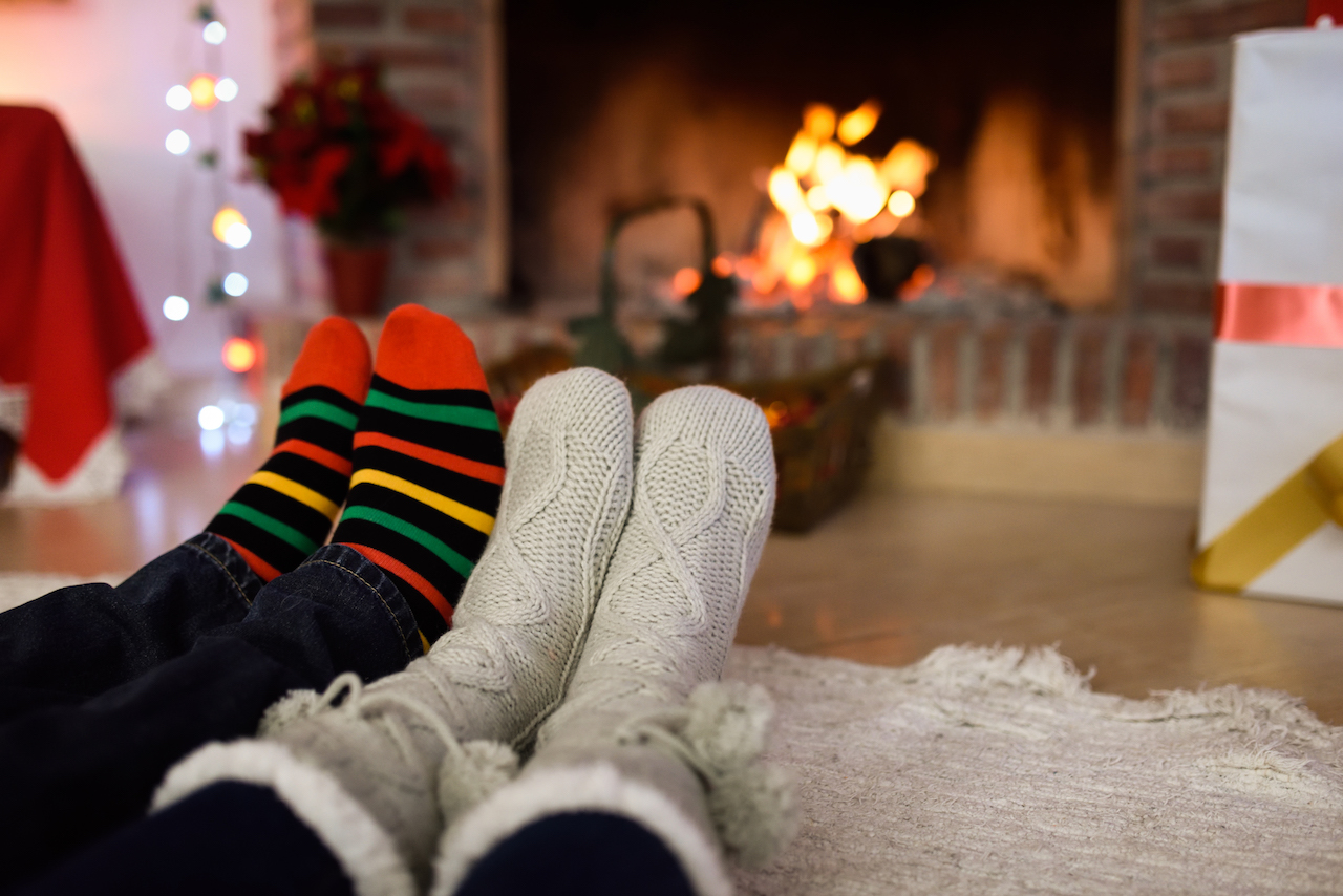 Essential Tips to Ensure Your Living Room is Ready for a Magical Christmas