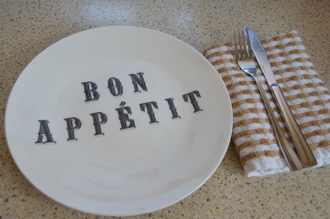 Chase And Wonder Plate