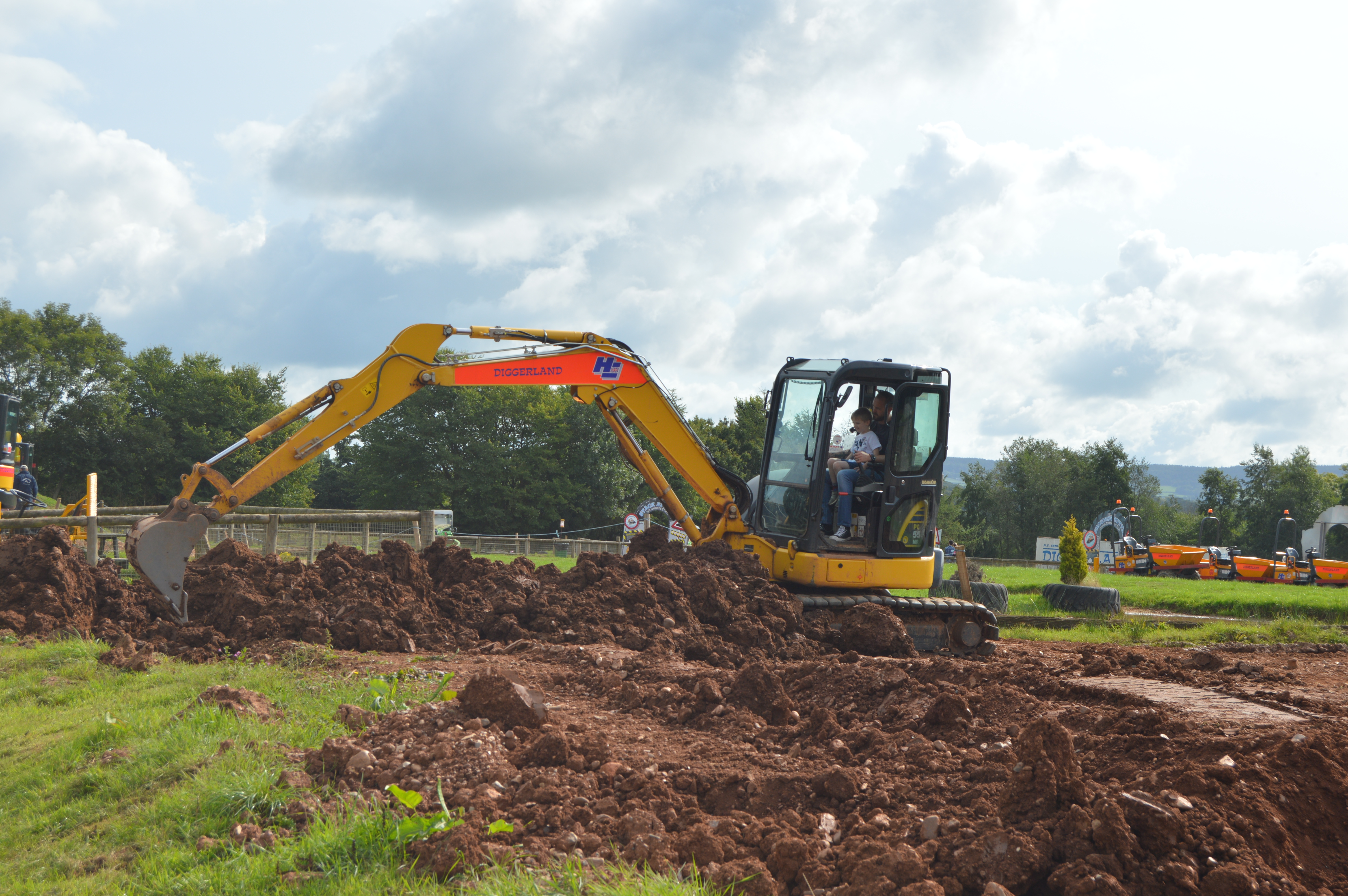 Diggerland Devon
