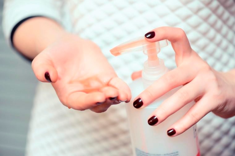 9 ways to get shiny hair