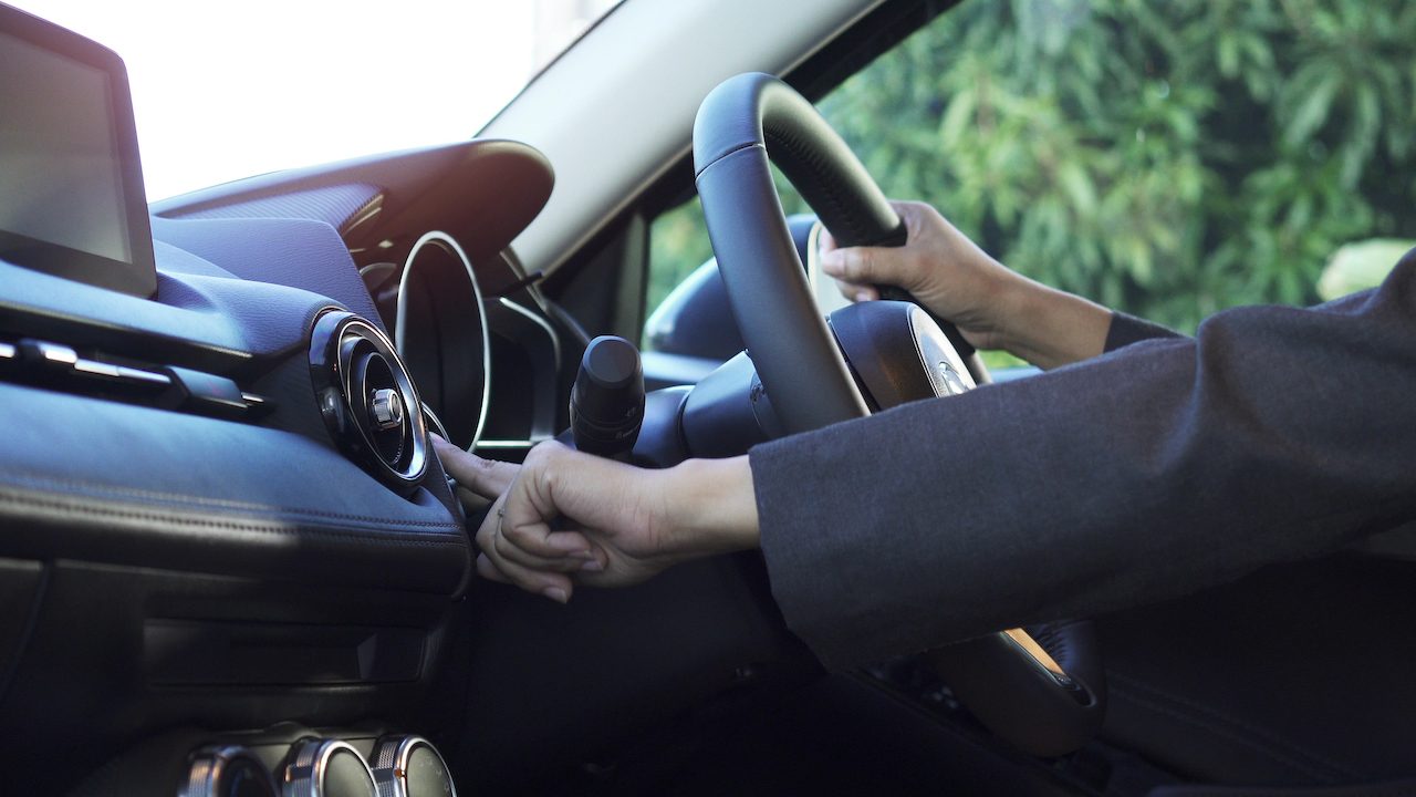 Radio still dominates car journeys, study suggests