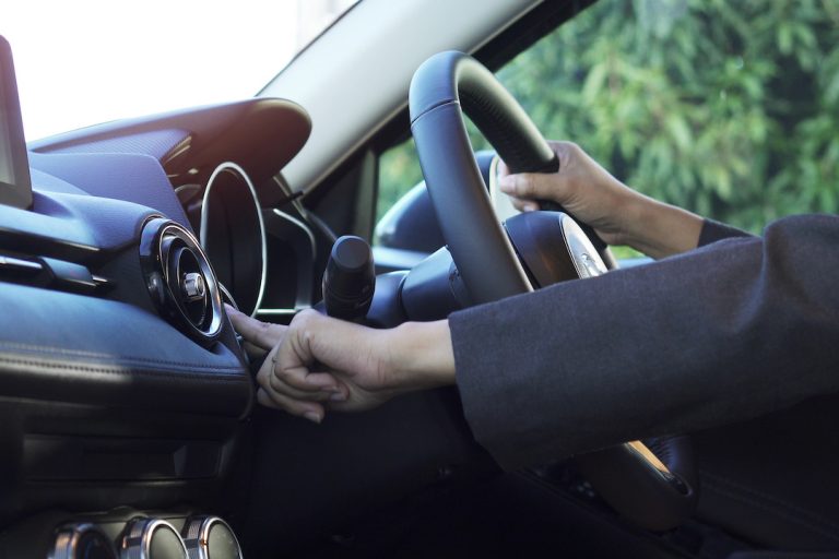 Radio still dominates car journeys, study suggests