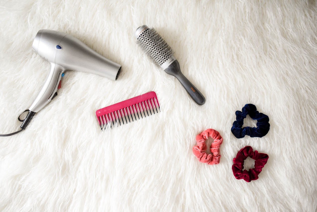 The Complete Guide To Choosing Which Hair Dryer To Buy