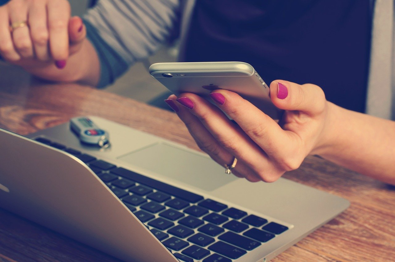 Smart ways to grow your online business faster this year