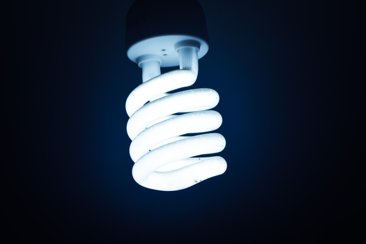 Using LED Lights to Renovate your Home: Décor and Savings in a Luminous Package