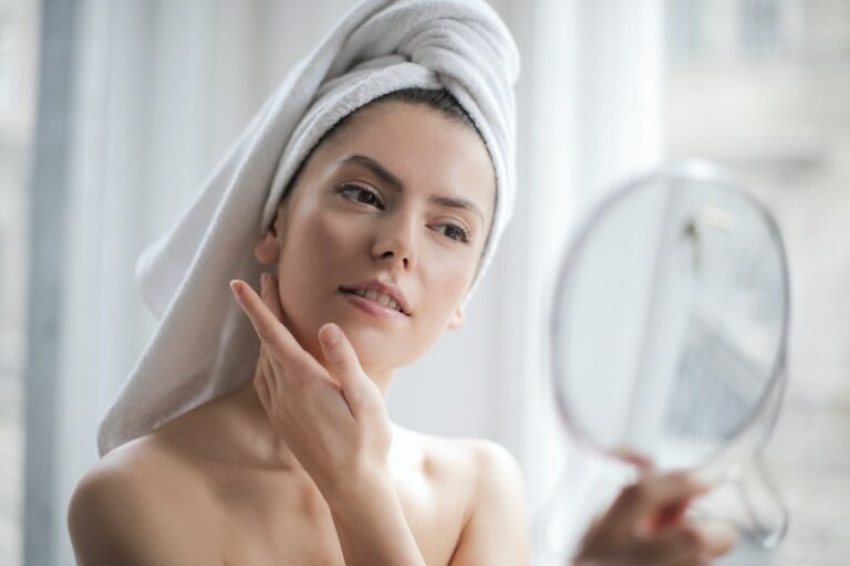 How To Treat Dry & Crusty Skin This Winter Season