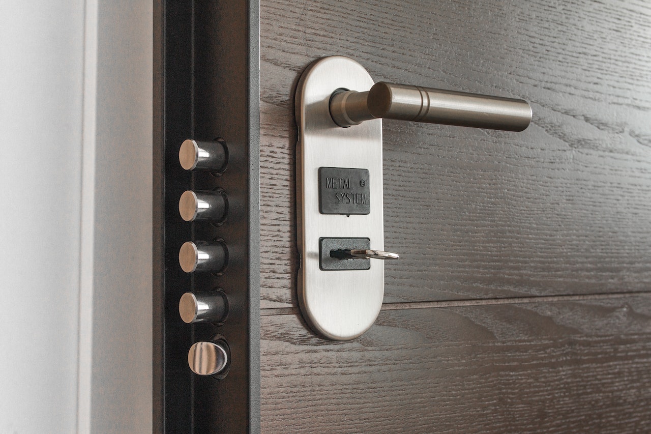 How To Keep Your Valuables Secure and Protected