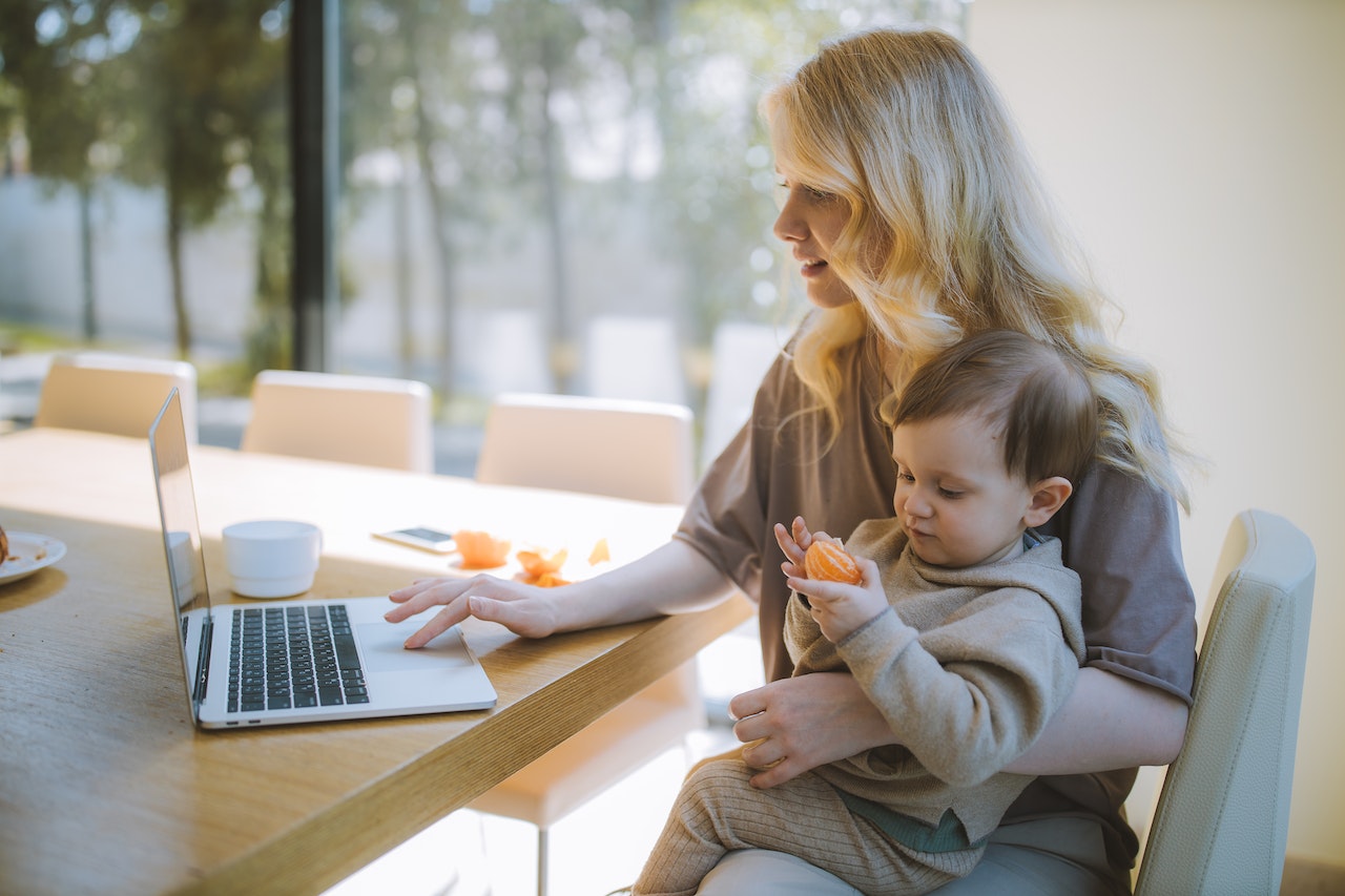 8 Simple and Effective Strategies for Balancing Work and Family Life