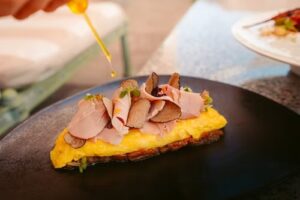 Easiest Truffle Aioli (Truffle Garlic Mayo) Recipe