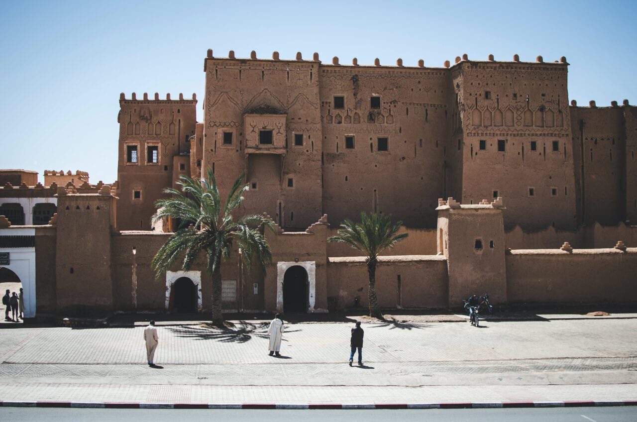 Understanding Moroccan Thobes
