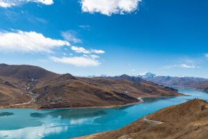 Tibet's Natural Wonders: A Holiday Adventure Like No Other