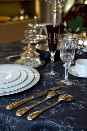 3 Celebrities To A Dinner Party