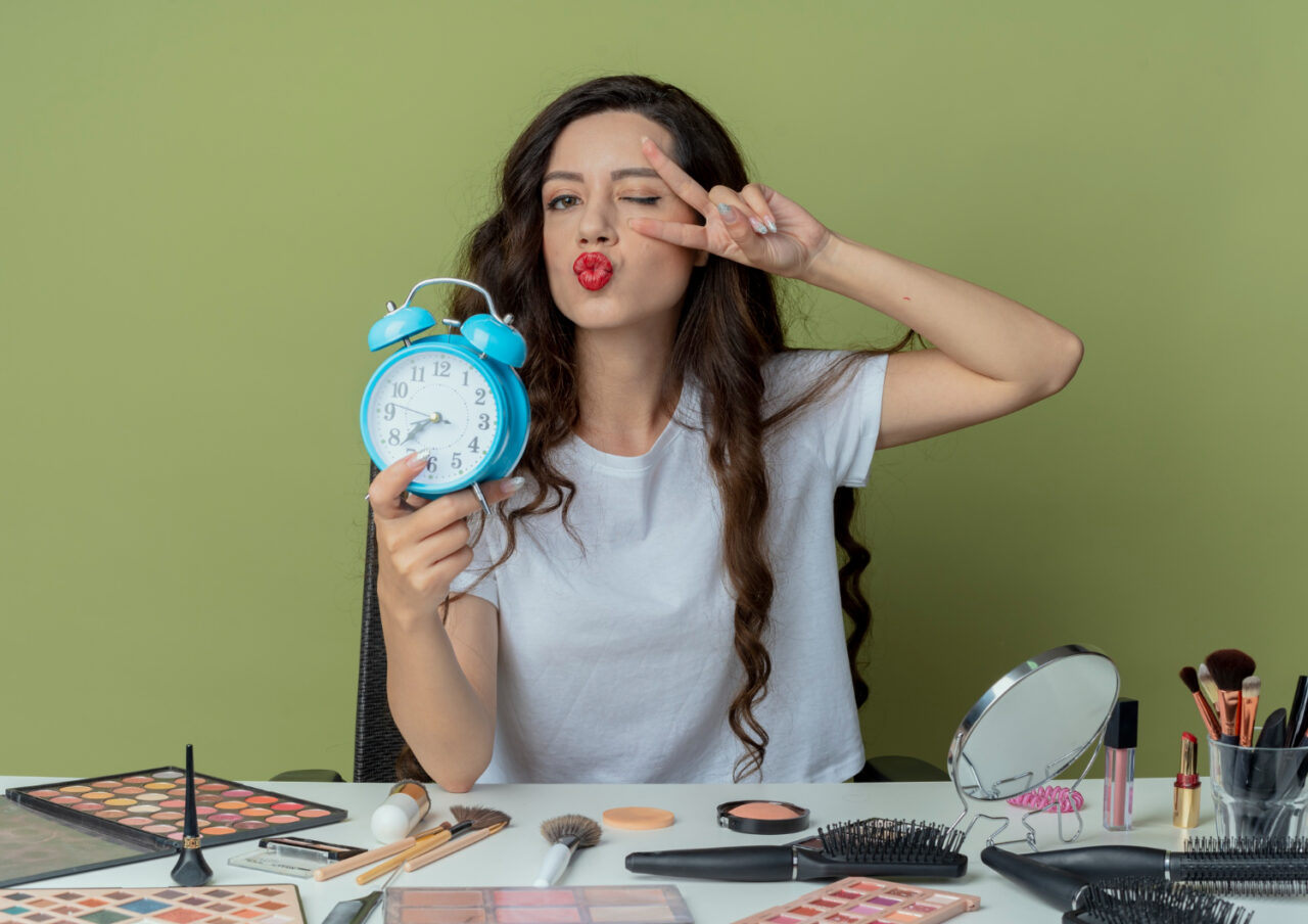 Time-Saving Tips to Incorporate into Your Beauty Routine
