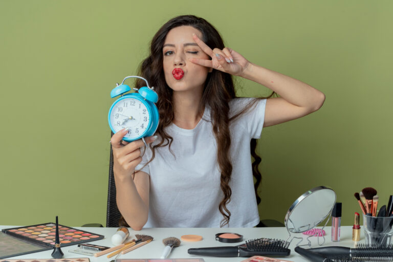 Time-Saving Tips to Incorporate into Your Beauty Routine
