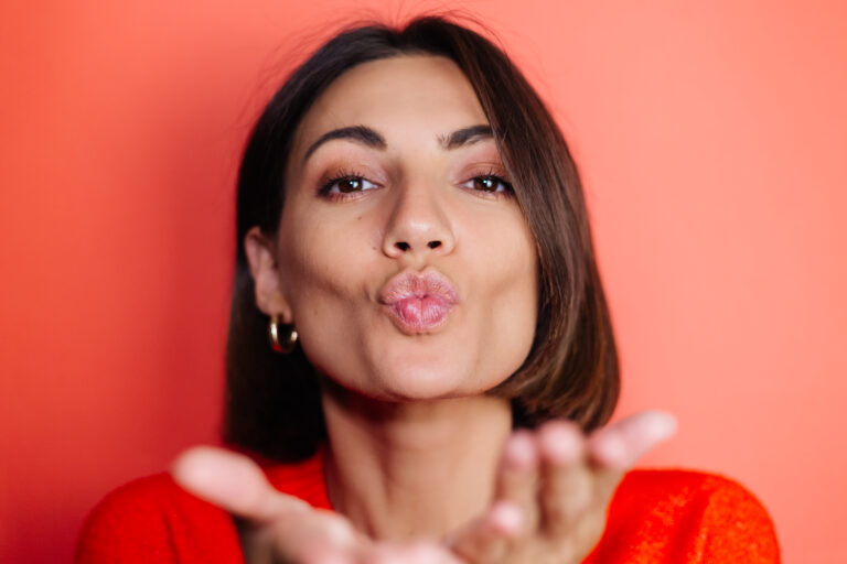 Ways to Achieve Bigger Lips