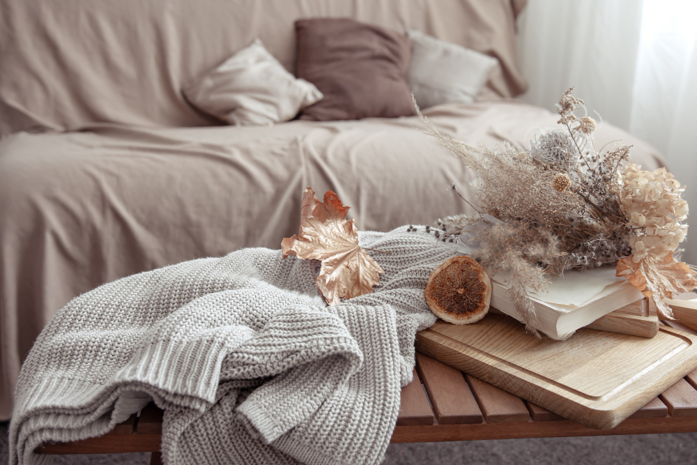 Transition from Halloween to Holiday Cheer: Simple Tips to Ease into Festive Mode