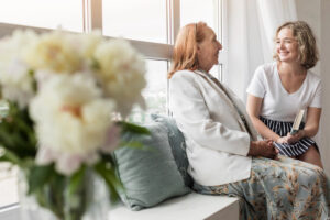 The Benefits of Working with a Senior Care Advisor for Housing Assistance